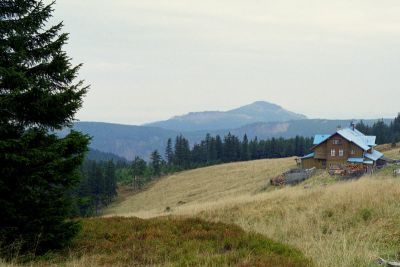 schronisko pod nienikiem 8813225486 o