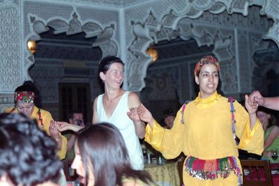 kolacja w miejscowej knajpie z atrakcjami 8850855445 o